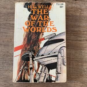 War of the Worlds by H.G. Wells Paperback Book Second Printing Copyright 1968